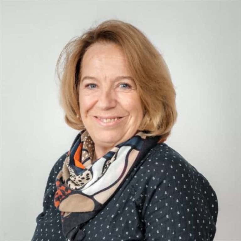 Monika Kornmayer - Vice-Présidente et Responsable vente cartes d'accès